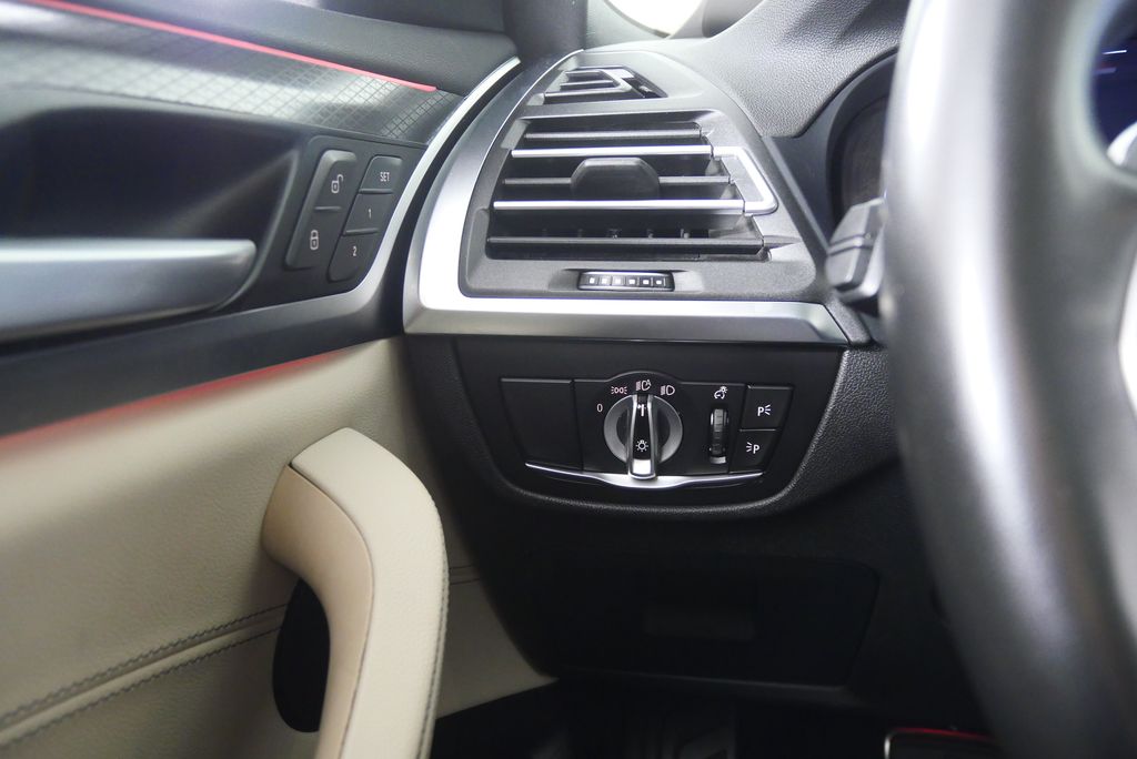 Thumbnail: 2024 BMW X3 - 21