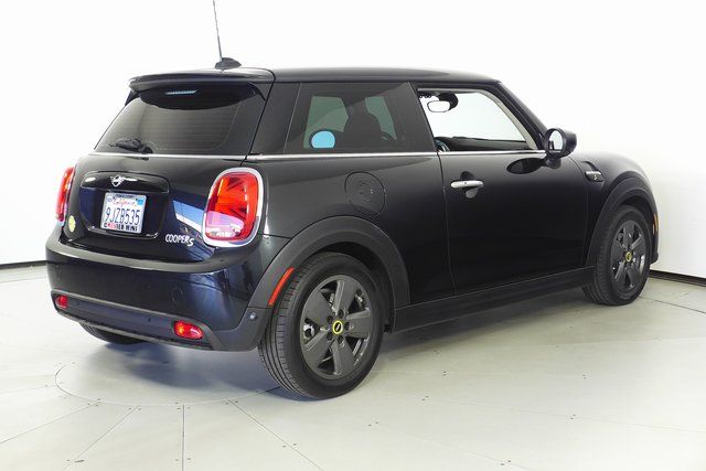 2024 MINI Cooper SE Electric  7