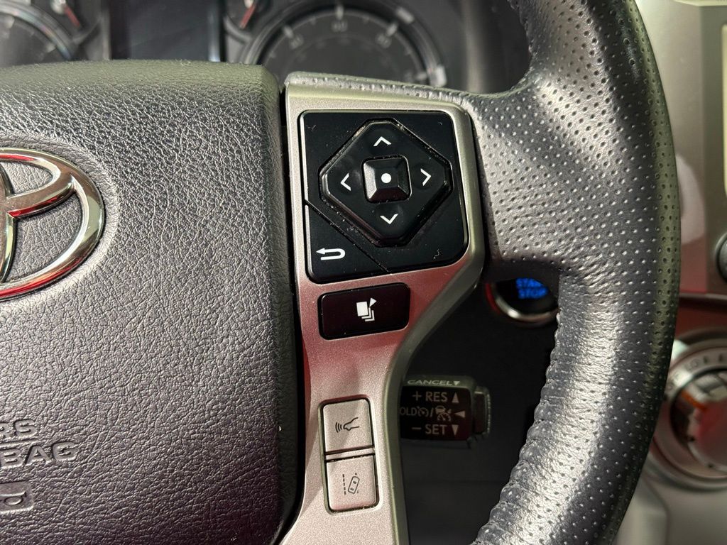 2020 Toyota 4Runner TRD Off Road 26