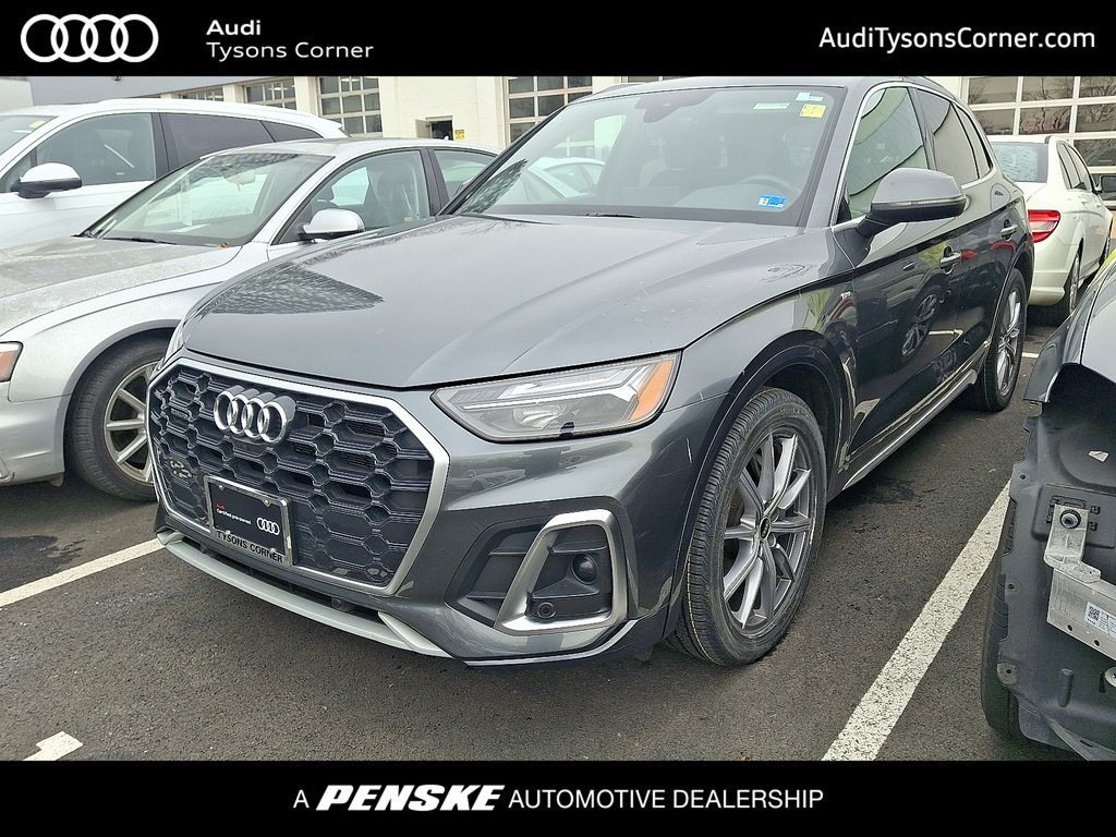 Thumbnail: 2021 Audi Q5 - 1