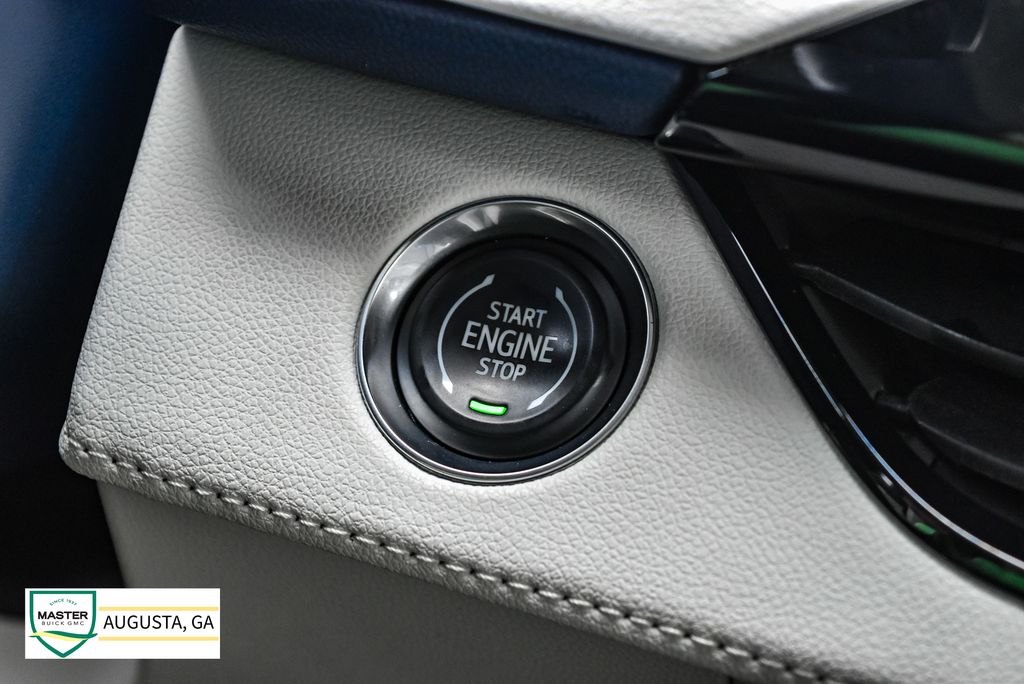 Used 2025 Buick Enclave SUV