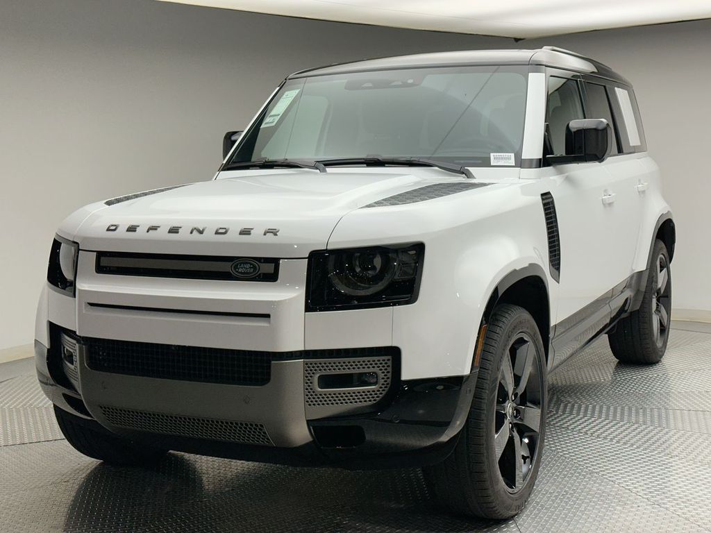 2025 Land Rover Defender 110 -
                Paramus, NJ