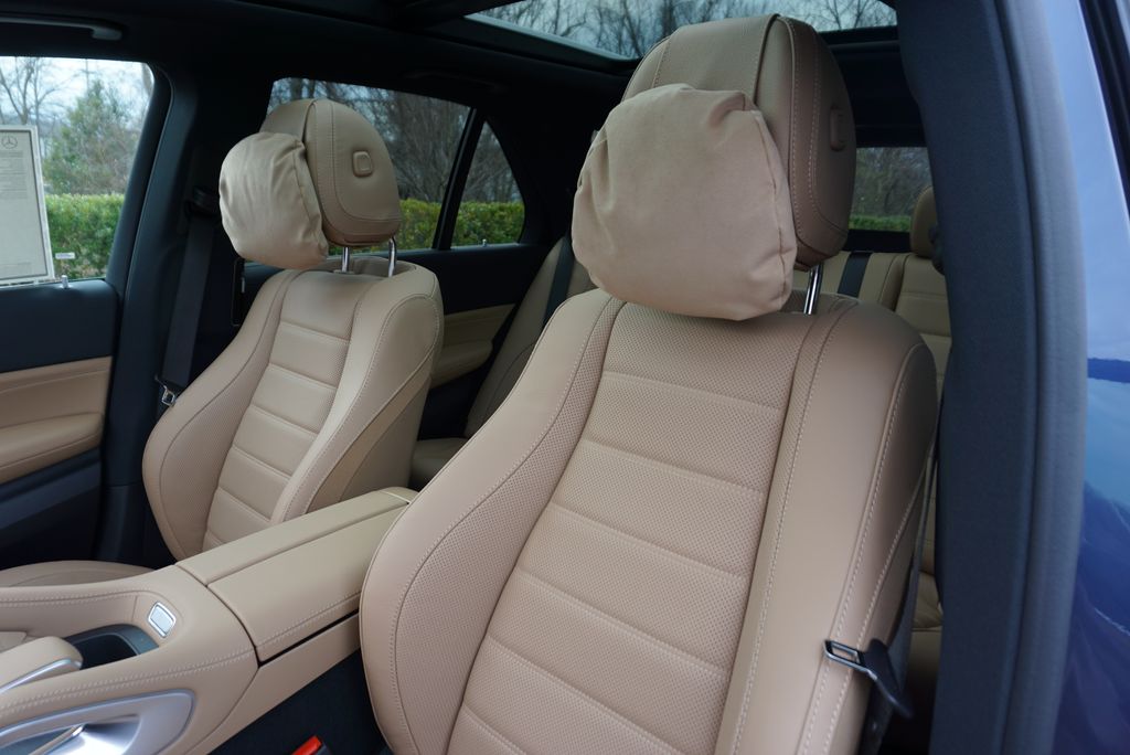 Thumbnail: 2026 Mercedes-Benz GLE - 11