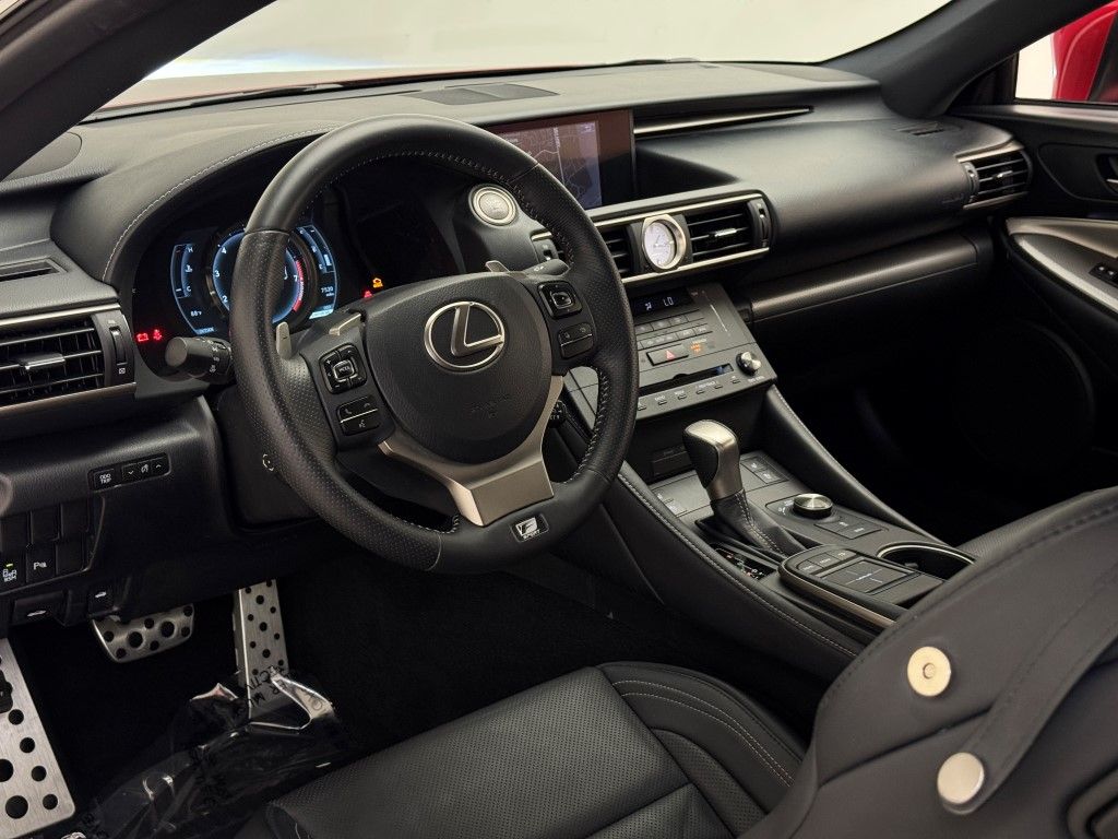 Thumbnail: 2015 Lexus RC - 23