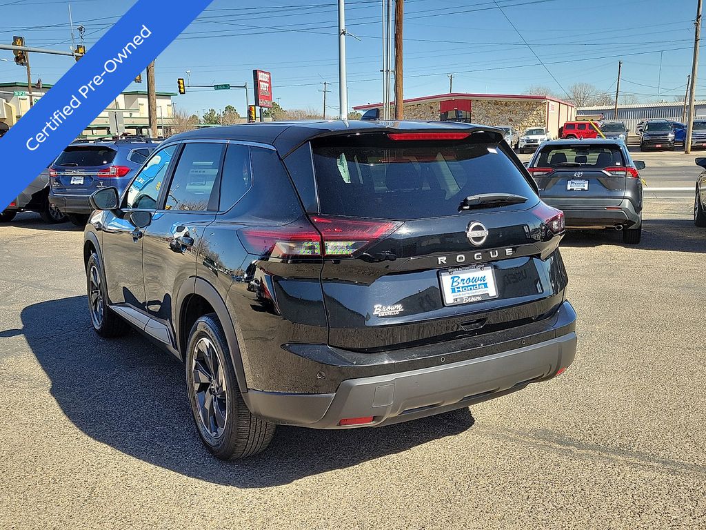 2025 Nissan Rogue SV - 6