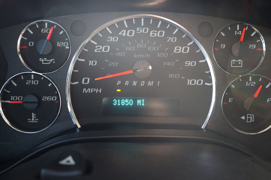 Thumbnail: 2022 Chevrolet Express - 18