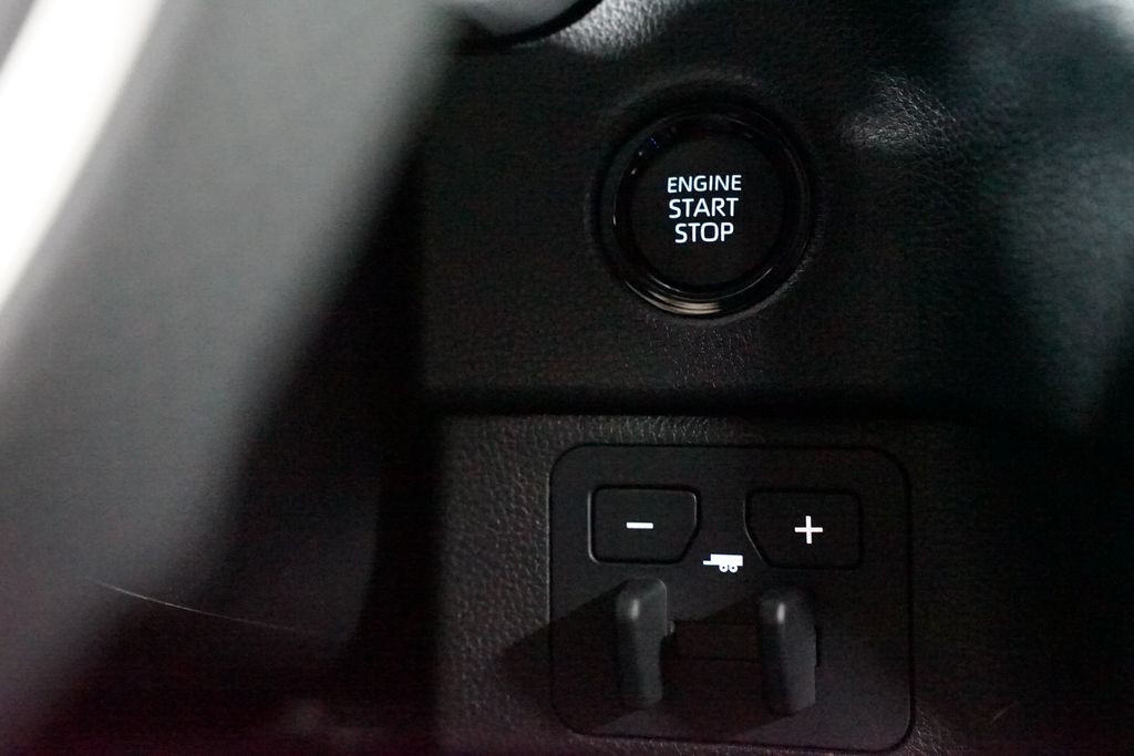 Thumbnail: 2026 Toyota Tundra - 24