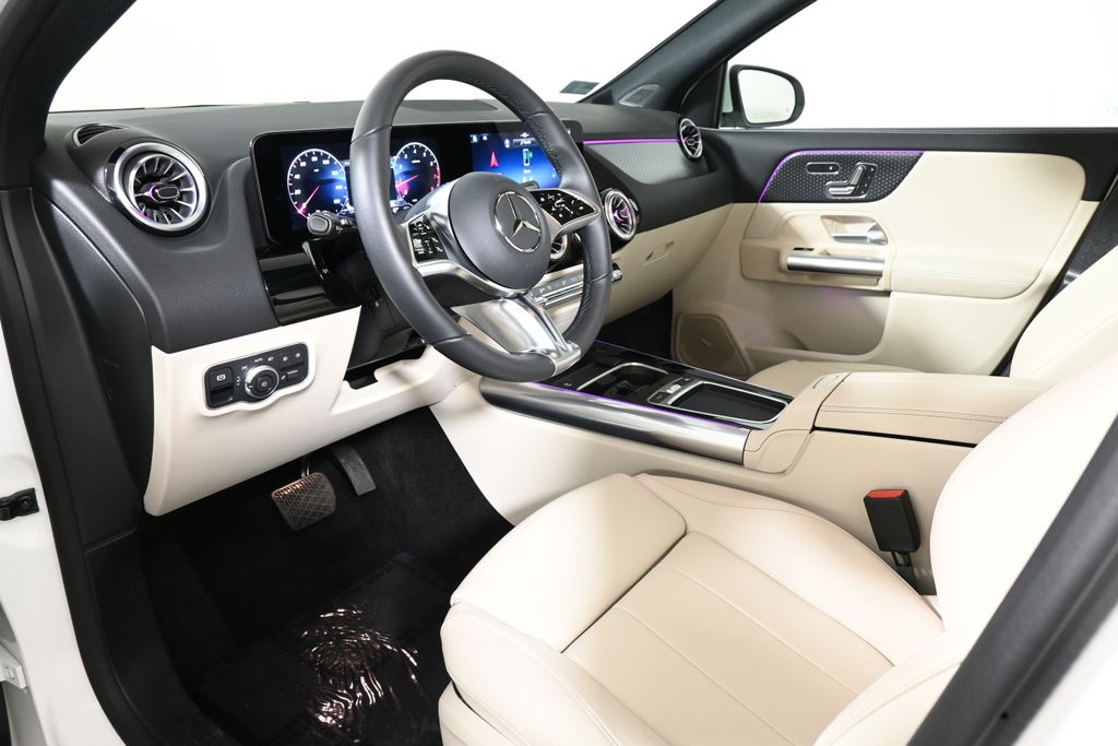 2025 Mercedes-Benz GLA 250 4MATIC 13