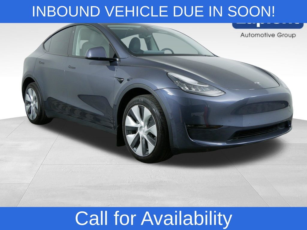 Midnight Silver Metallic 2022 Tesla Model Y Long Range AWD SUV / Crossover All-Wheel Drive 1-Speed Automatic