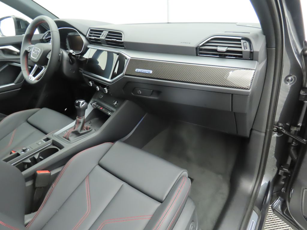 2025 Audi Q3  17