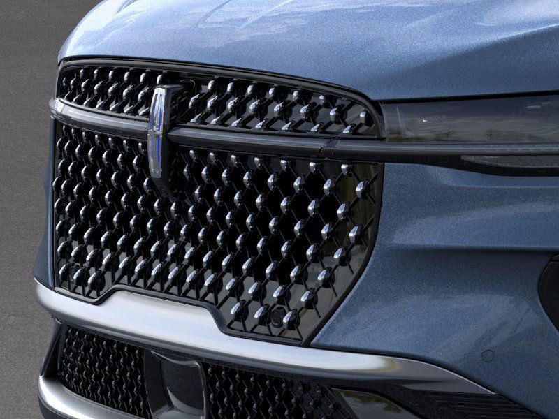 New 2026 Blue Metallic Lincoln Premiere image 17