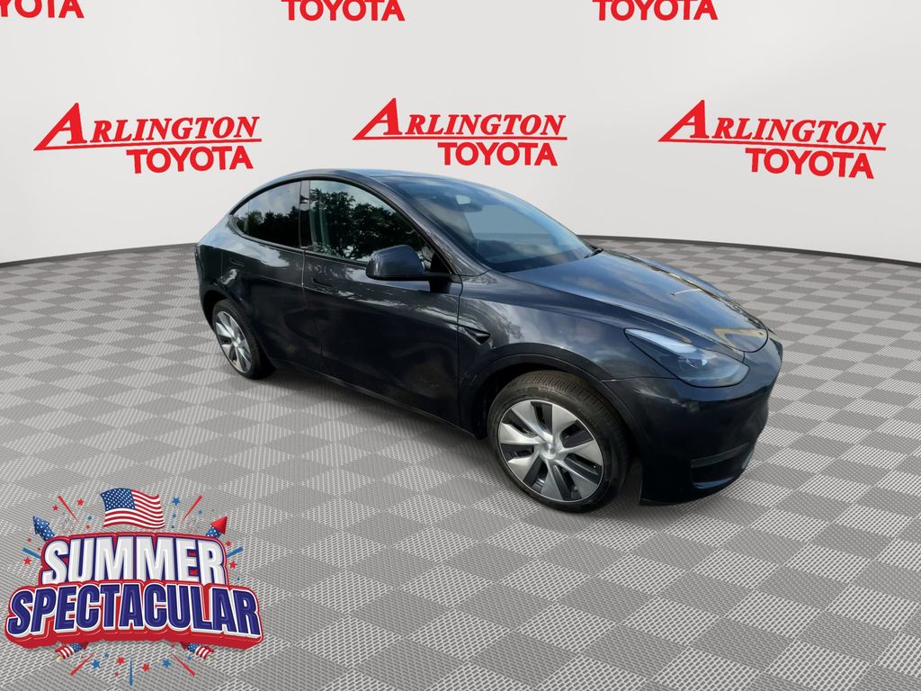 Used 2024 Tesla Model Y Long Range with VIN 7SAYGDEE3RA252351 for sale in Jacksonville, FL