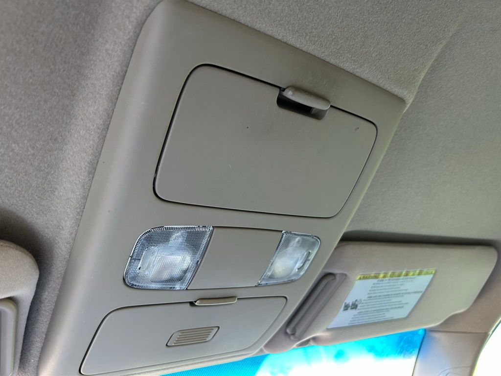 Thumbnail: 2010 Toyota Tacoma - 25