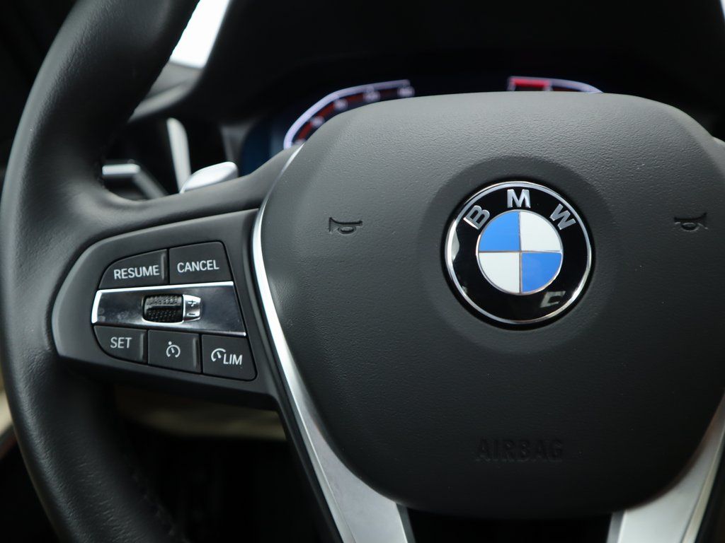 2022 BMW 3 Series 330i 11