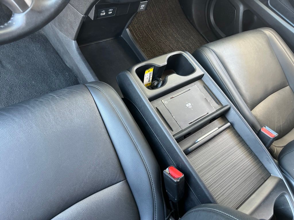 Thumbnail: 2025 Honda Odyssey - 19