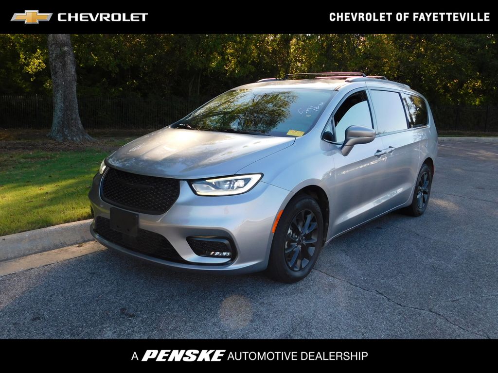 Thumbnail: 2021 Chrysler Pacifica - 1