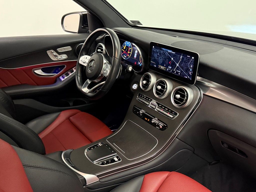 Thumbnail: 2022 Mercedes-Benz GLC - 21