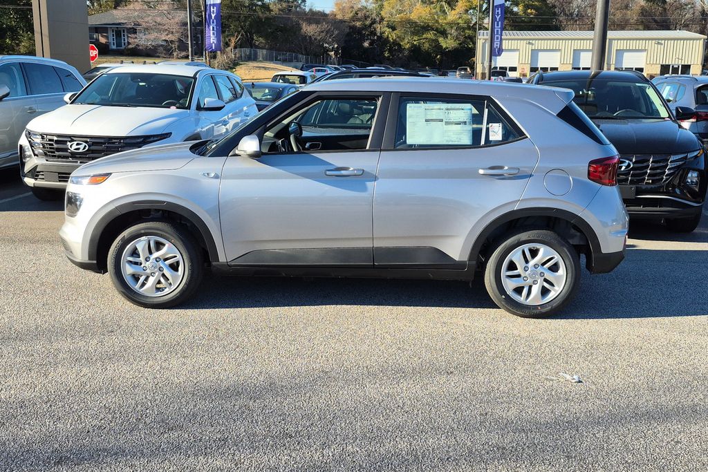 New 2026 Silver Hyundai SE image 9