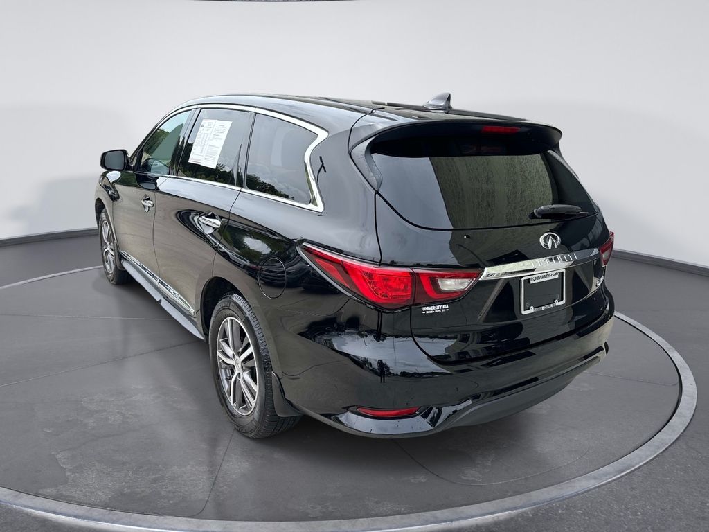 Used 2019 Black INFINITI PURE image 5