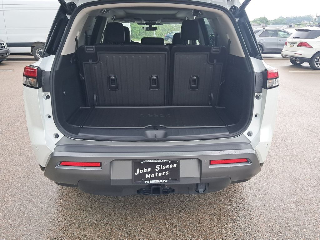 2026 Nissan Pathfinder Platinum White at South Hills Kia
