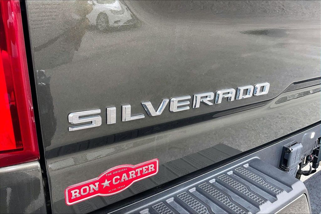 Used 2023 Chevrolet Silverado 3500HD High Country 4D Crew Cab