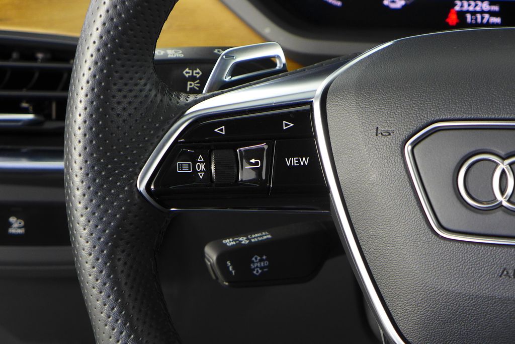 Thumbnail: 2024 Audi e-tron GT - 29