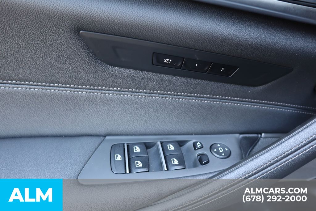 Used 2023 Black BMW 540i image 12