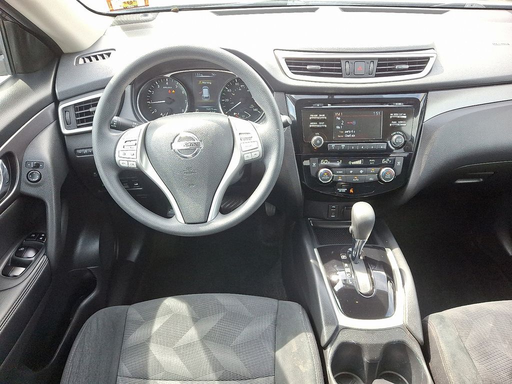 Thumbnail: 2016 Nissan Rogue - 13