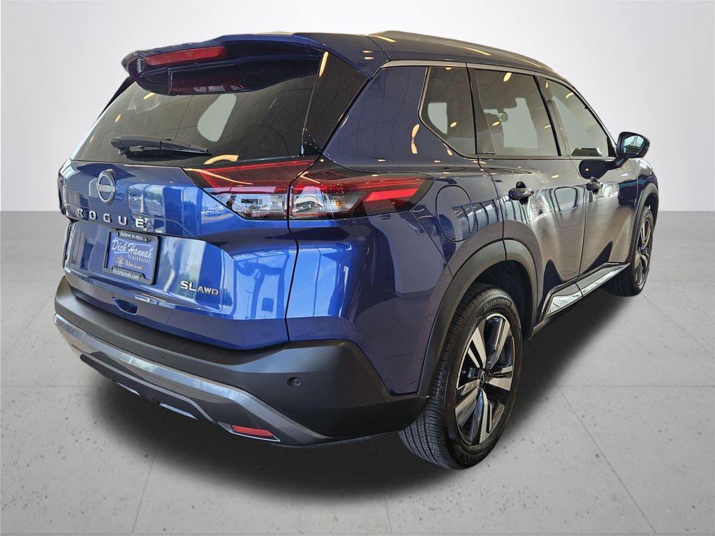 2023 Nissan Rogue SL