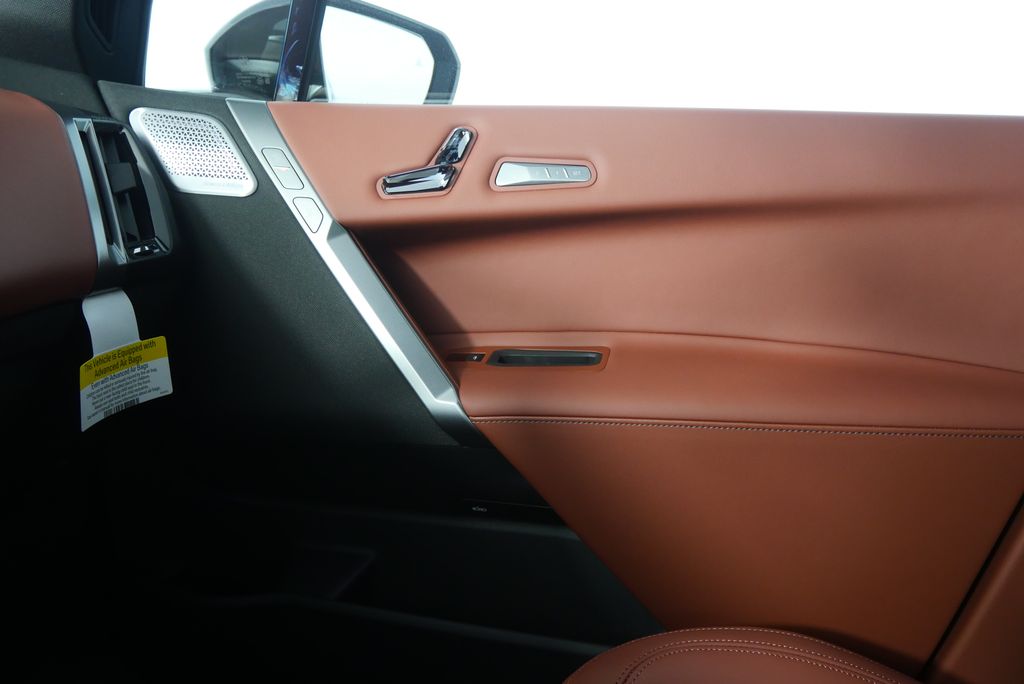 Thumbnail: 2026 BMW iX - 22