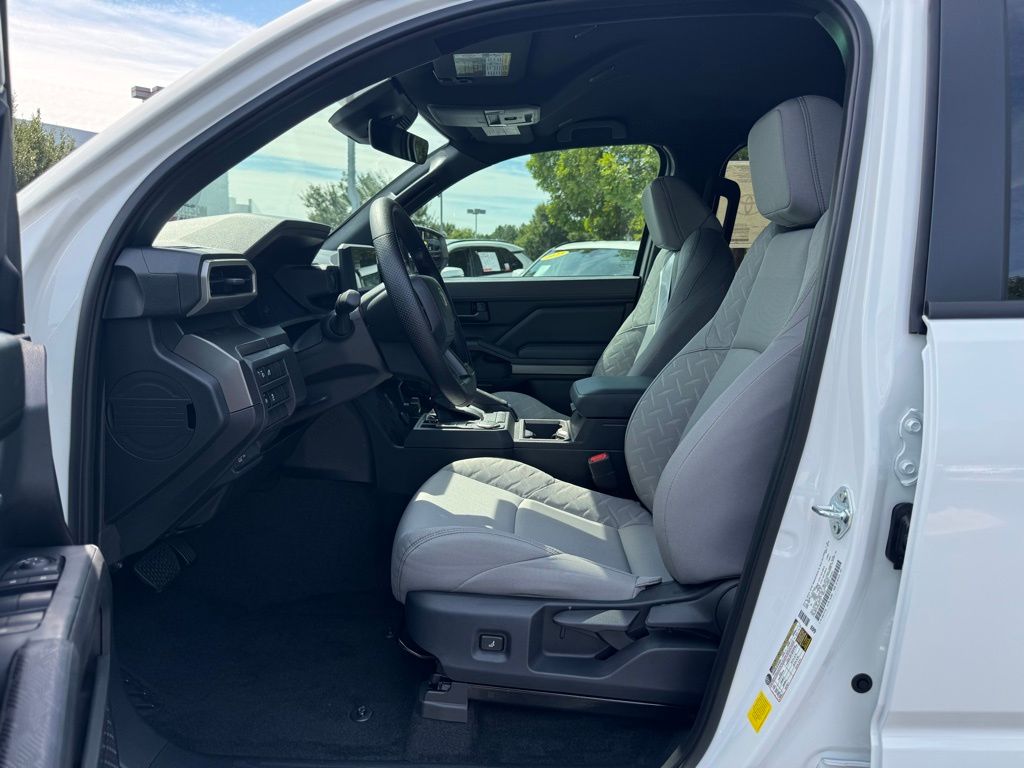 2025 Toyota Tacoma SR5 Double Cab photo 13