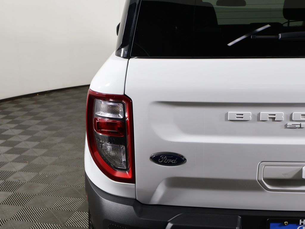 Used 2025 White Ford Big Bend image 14