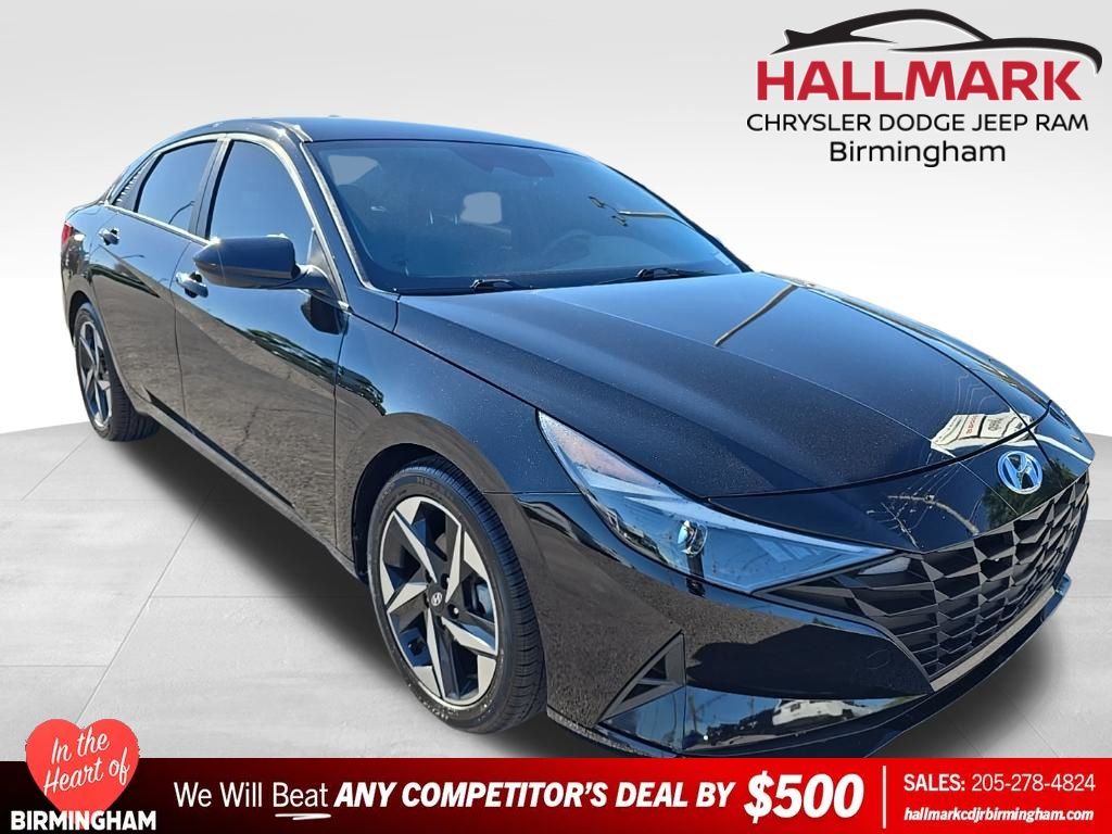 Phantom Black 2023 Hyundai Elantra SEL FWD Sedan Front-Wheel Drive Continuously Variable Transmission