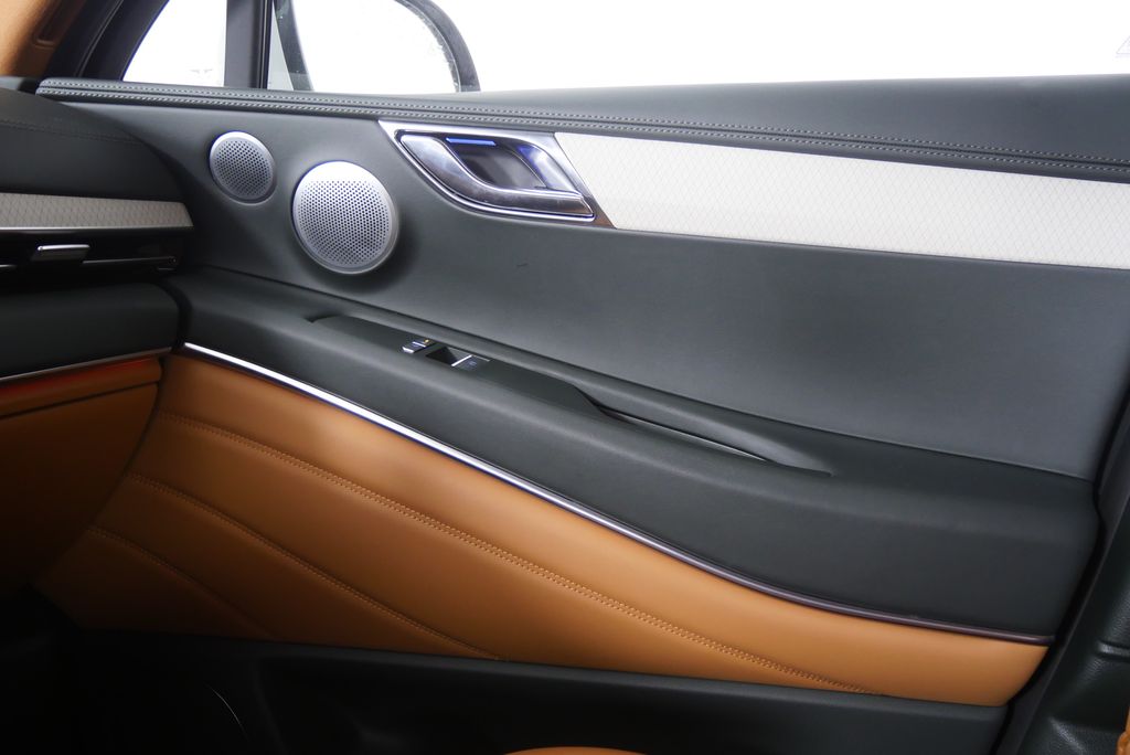 Thumbnail: 2025 Genesis GV80 - 28