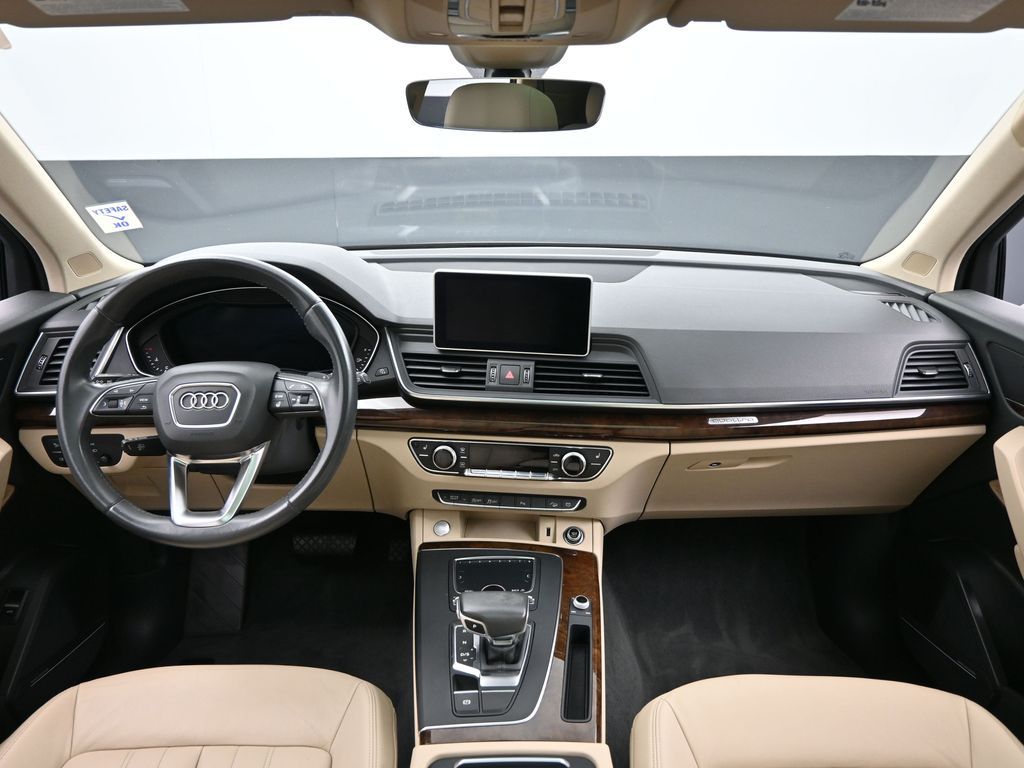 2018 Audi Q5 2.0T quattro Premium Plus