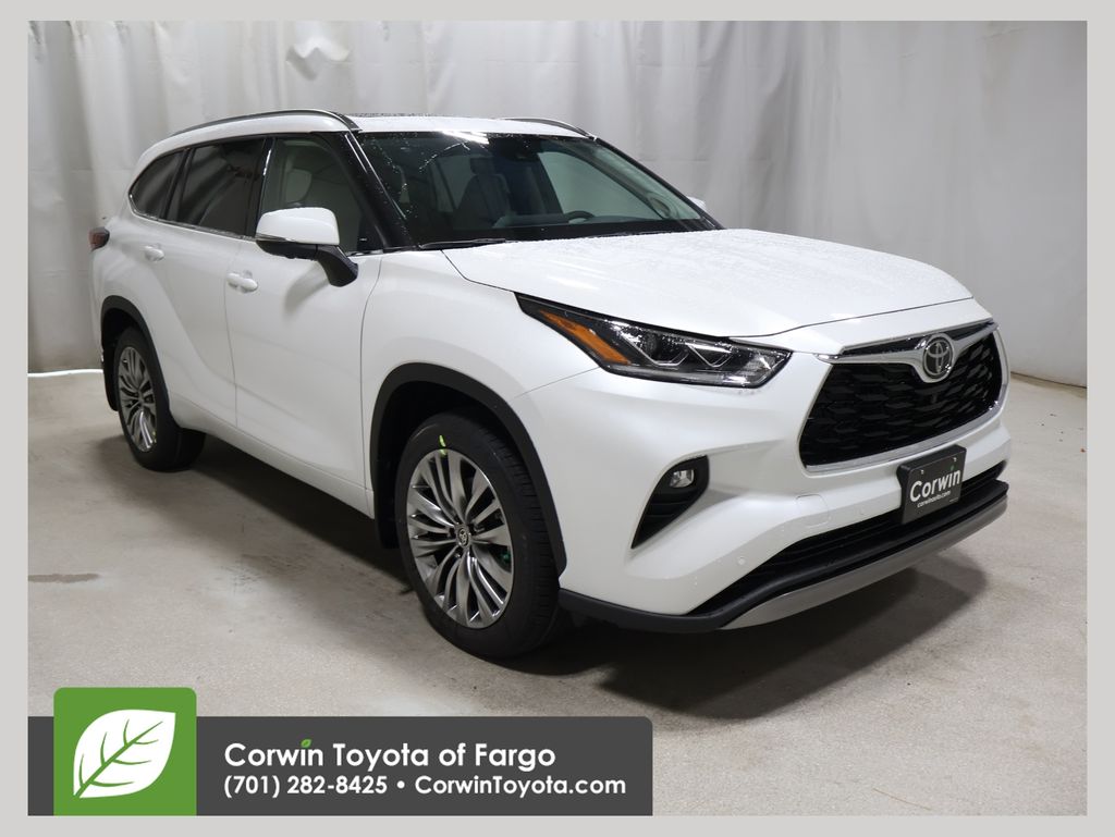Pearl 2026 Toyota Highlander SUV / Crossover All-Wheel Drive 8-Speed Automatic
