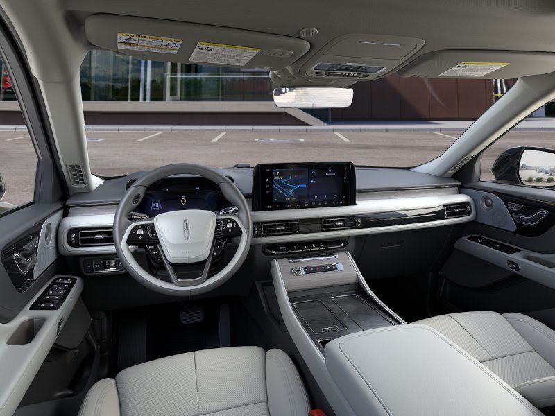 Thumbnail: 2026 Lincoln Aviator - 9