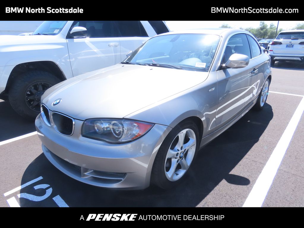 Thumbnail: 2011 BMW 1 Series - 1