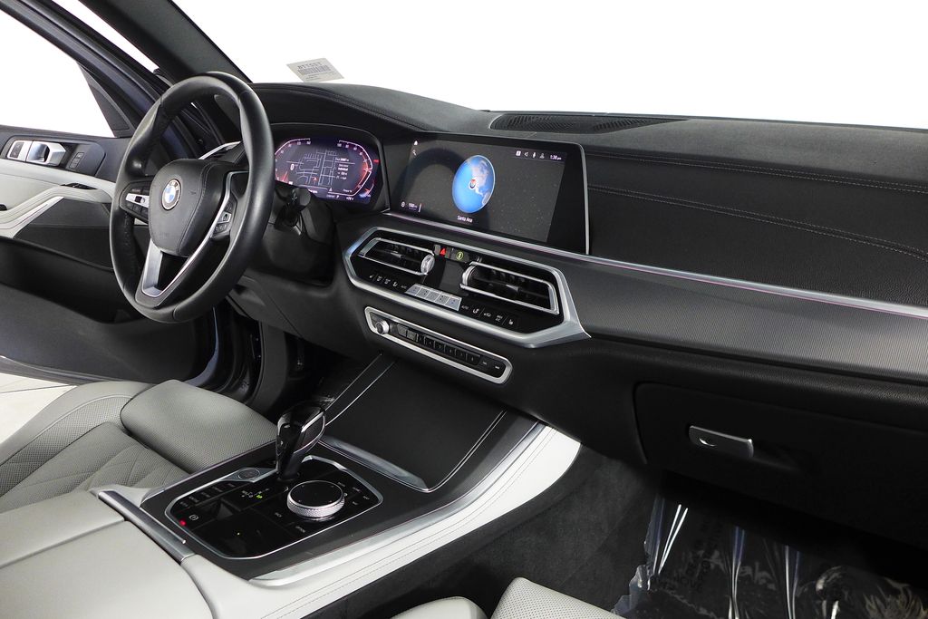 Thumbnail: 2023 BMW X5 - 13