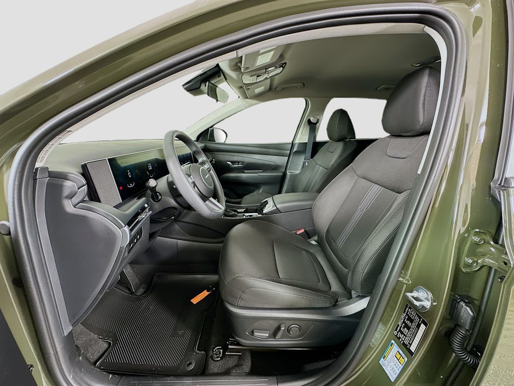 Thumbnail: 2025 Hyundai Tucson - 15
