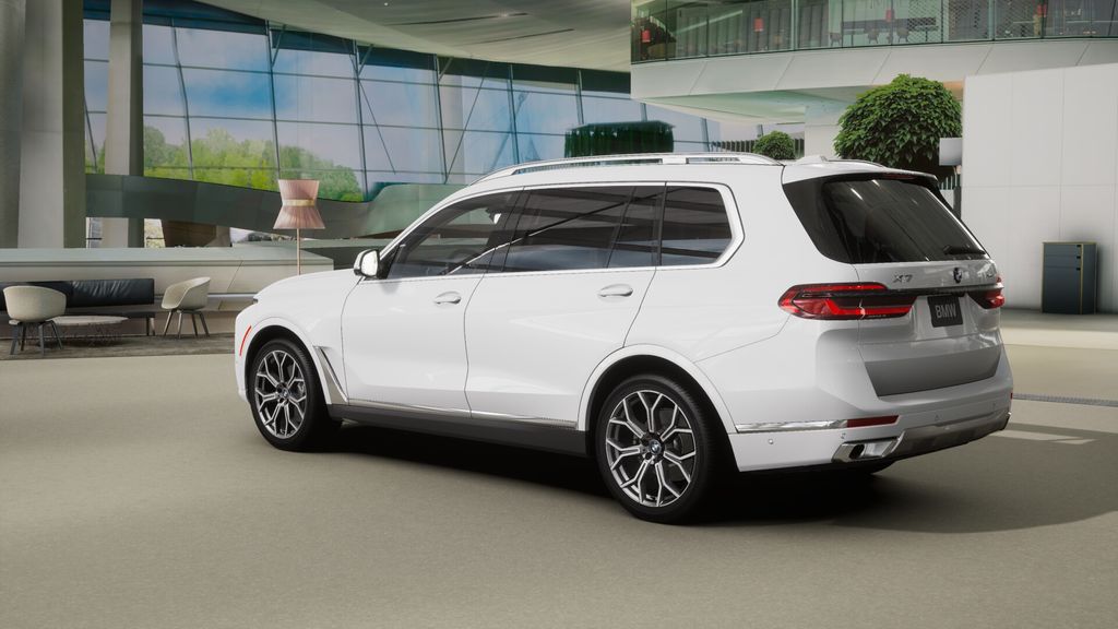 Thumbnail: 2026 BMW X7 - 29
