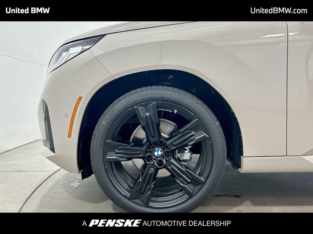 Thumbnail: 2025 BMW X3 - 10