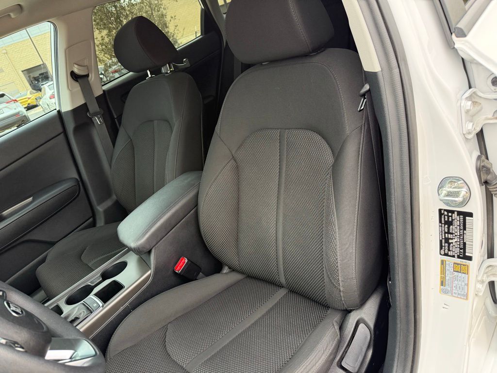 Thumbnail: 2020 Kia Optima - 13