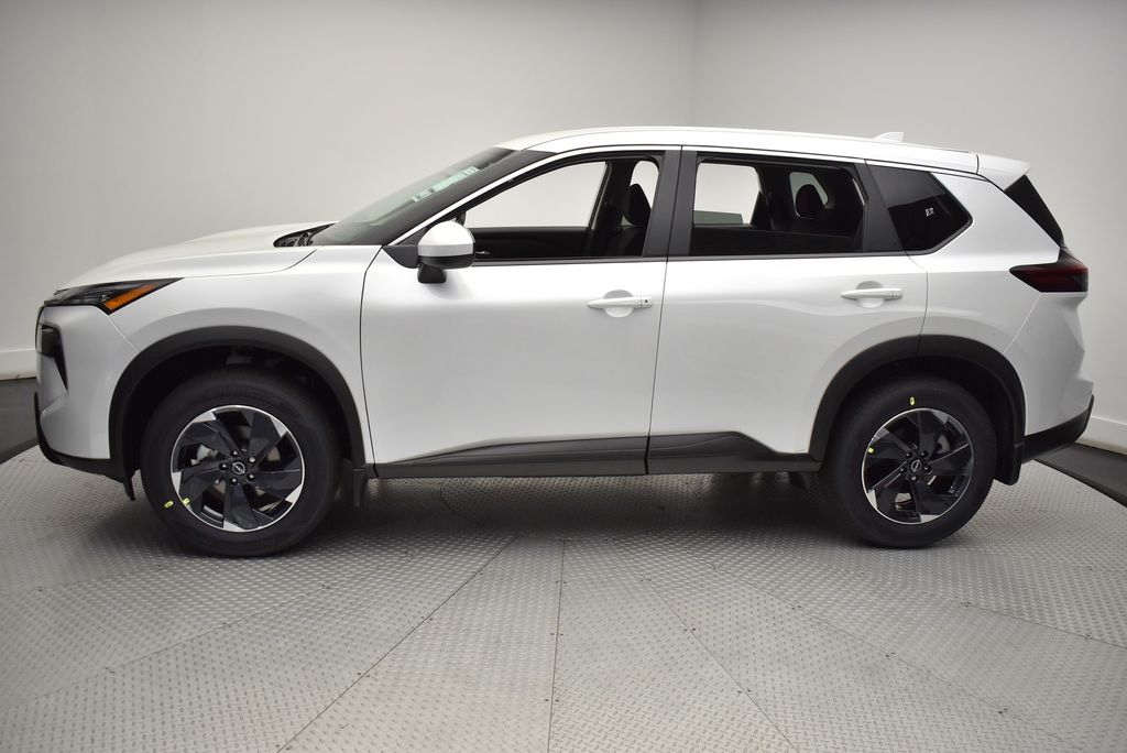 2025 Nissan Rogue SV 8