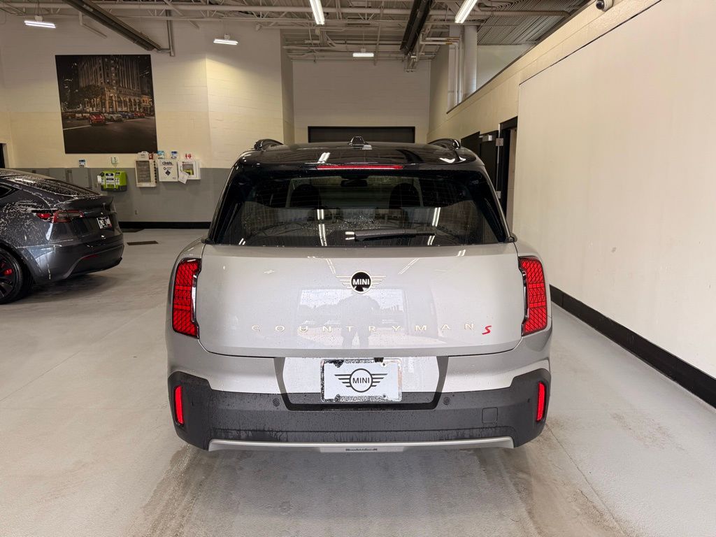 Thumbnail: 2025 MINI Cooper Countryman - 4
