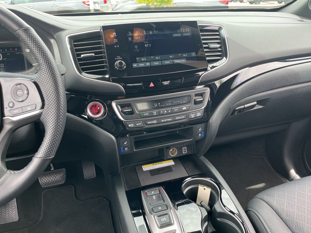 Thumbnail: 2023 Honda Passport - 19