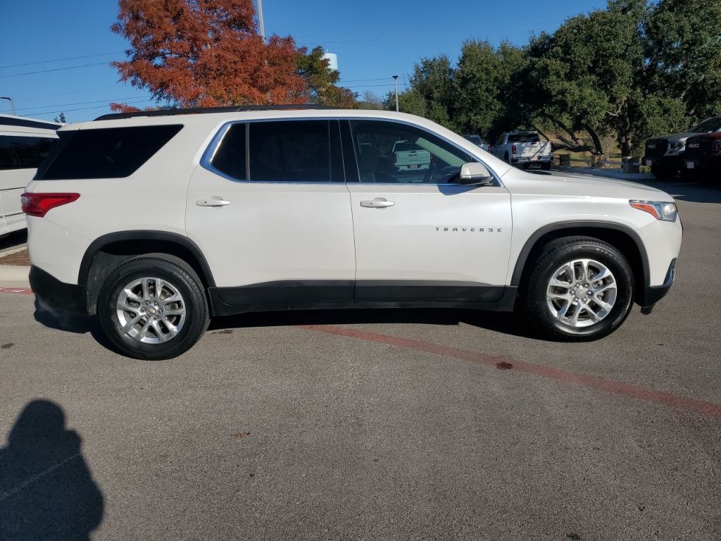 Used Car 2021 Chevrolet Traverse  Lt For Sale Under $25,000 In Austin, Texas