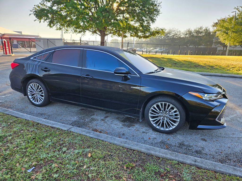 2021 Toyota Avalon Limited 7