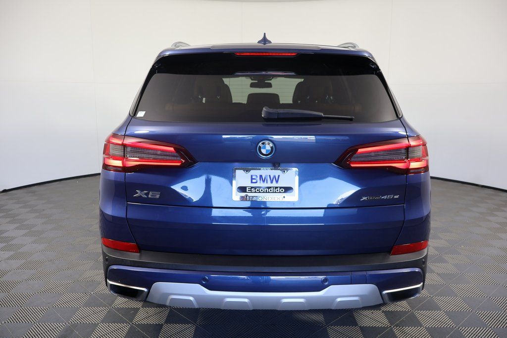 Thumbnail: 2022 BMW X5 - 5