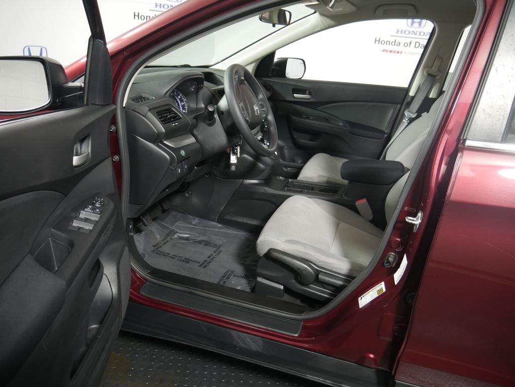 2016 Honda CR-V SE 27